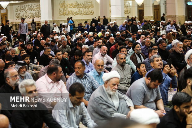 بزرگداشت سالگرد ارتحال امام خمینی(ره) در حرم حضرت معصومه (س)