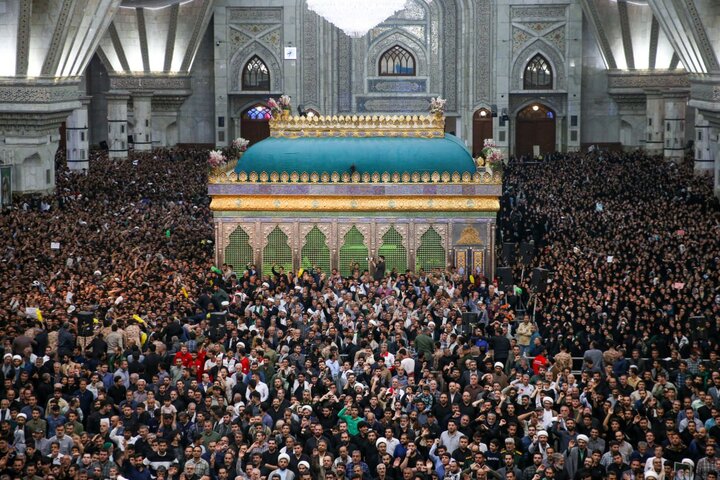 احياء ذكرى رحيل الامام الخميني في طهران بحضور قائد الثورة