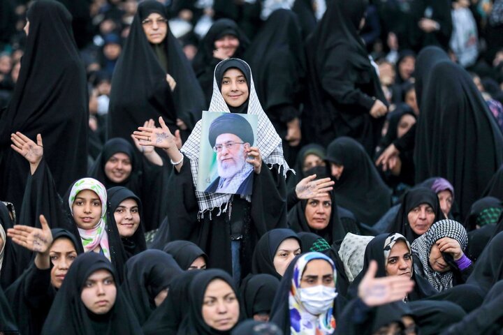 احياء ذكرى رحيل الامام الخميني(رض) بحضور قائد الثورة الاسلامية