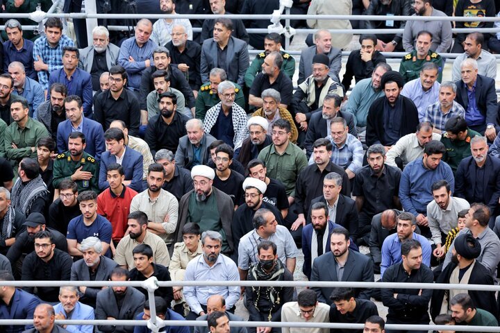 احياء ذكرى رحيل الامام الخميني(رض) بحضور قائد الثورة الاسلامية