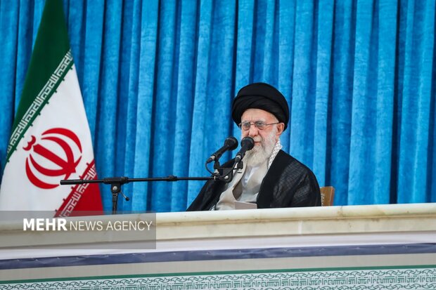 رهبر انقلاب: صنعت هسته‌ای ملت ایران ربطی به آمریکا ندارد