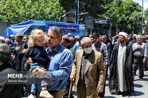 دسته عزاداری سالگرد ارتحال امام خمینی (ره) در زنجان