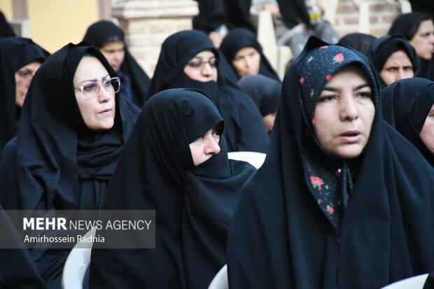 مراسم ارتحال امام خمینی ره در حوزه علمیه سفیران بیرجند