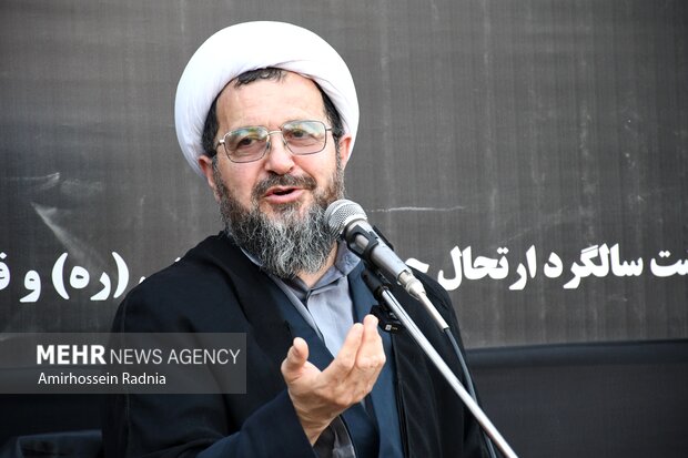 مراسم ارتحال امام خمینی ره در حوزه علمیه سفیران بیرجند