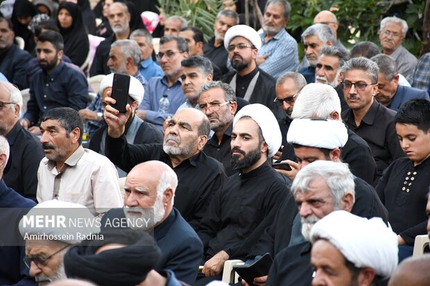 مراسم ارتحال امام خمینی ره در حوزه علمیه سفیران بیرجند