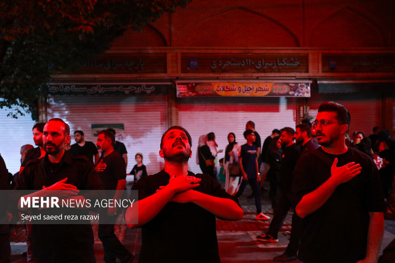 زمان،حاج،نشاني،سخنران،خيابان،ساعت،تيرماه،مداح،شيخ،شب،پنجشنبه ...