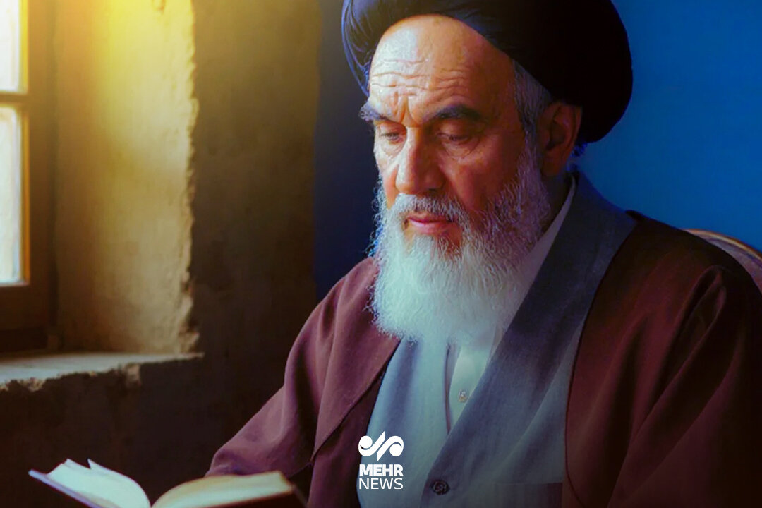 بیانات تاریخی رهبر انقلاب درباره امام خمینی(ره) بیانات تاریخی رهبر انقلاب درباره امام خمینی(ره)