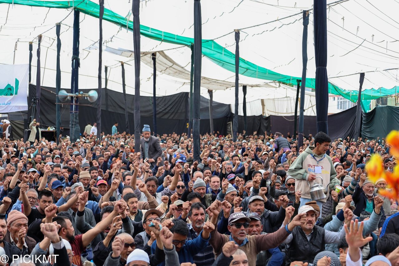 کارگل میں امام باقر ع کے یوم شہادت اور امام خمینی کی برسی کی مناسبت سے عظیم اجتماع