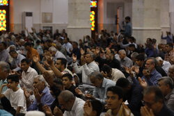 مراسم عرفه در گرگان با حضور پرشور مردم برگزار شد