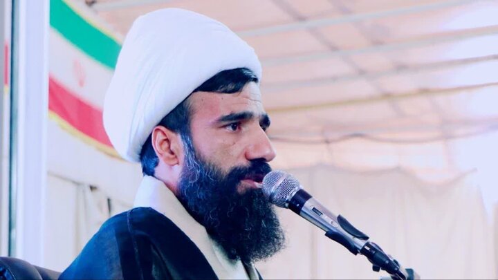 روش حکومتی حضرت علی (ع) باید سرمشق ملتها و مسئولان قرار گیرد