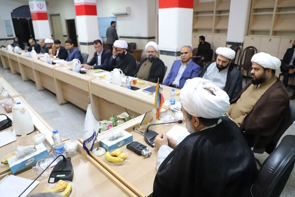 لزوم تبدیل فعالیت های قرآنی به فرهنگ عمومی لزوم تبدیل فعالیت های قرآنی به فرهنگ عمومی