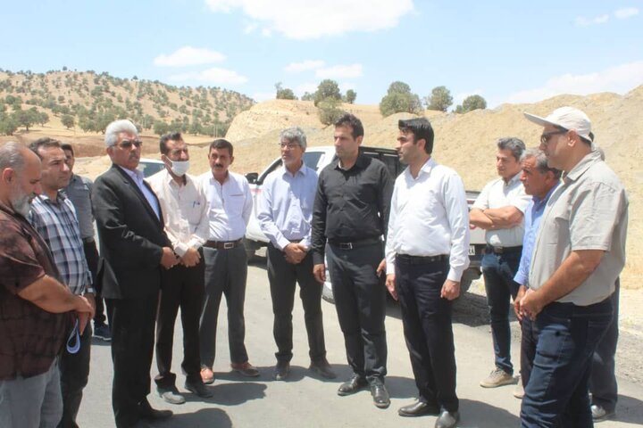 پروژههای عمرانی در محور ارتباطی ملکشاهی میشخاص ازسرگرفته شد