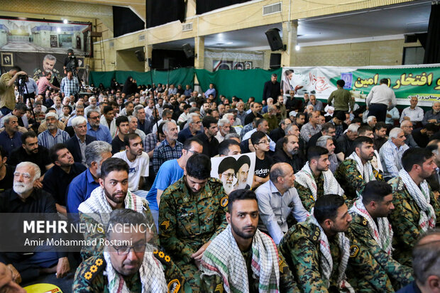 راهپیمایی بزرگداشت سالروز قیام تاریخی ۱۵ خرداد در ورامین