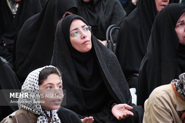 مراسم دعای عرفه در بیرجند