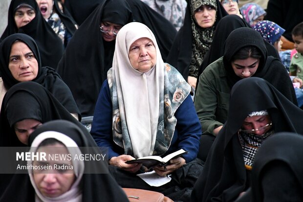 مراسم دعای عرفه در بیرجند