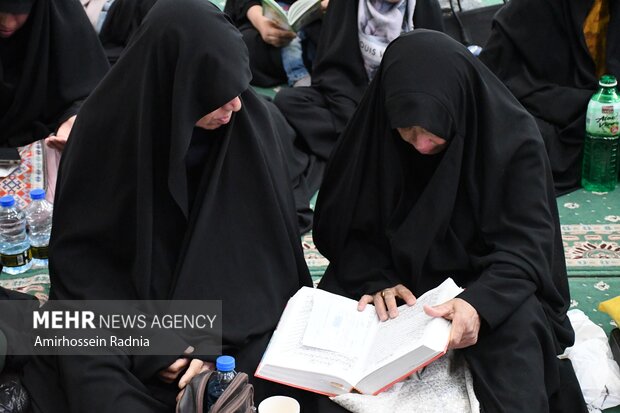 مراسم دعای عرفه در بیرجند