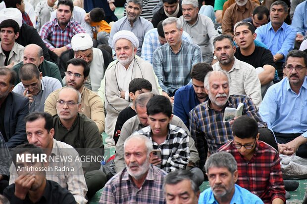 مراسم دعای عرفه در بیرجند