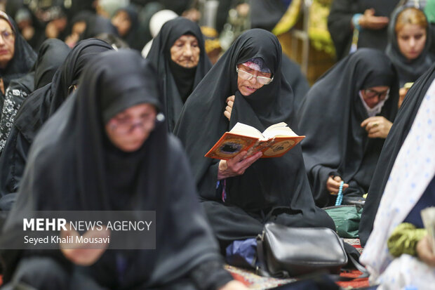 محفل معنوی دعای عرفه در اهواز