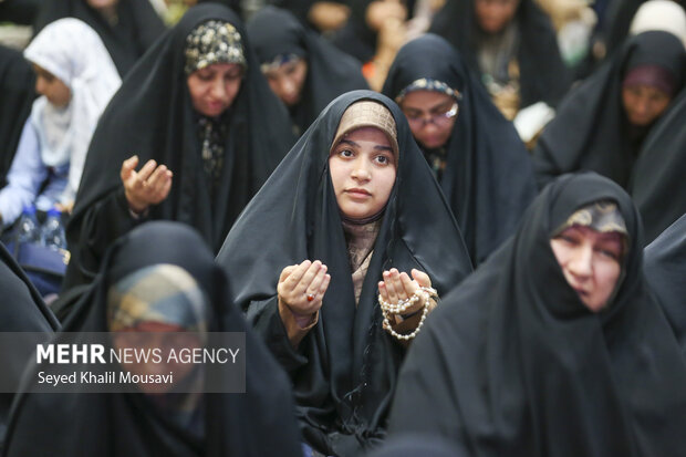 محفل معنوی دعای عرفه در اهواز
