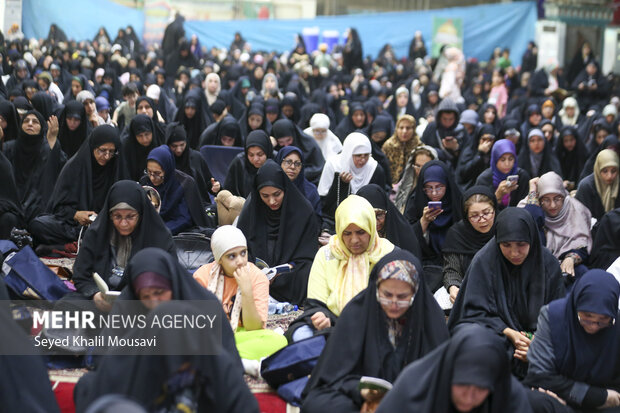 محفل معنوی دعای عرفه در اهواز
