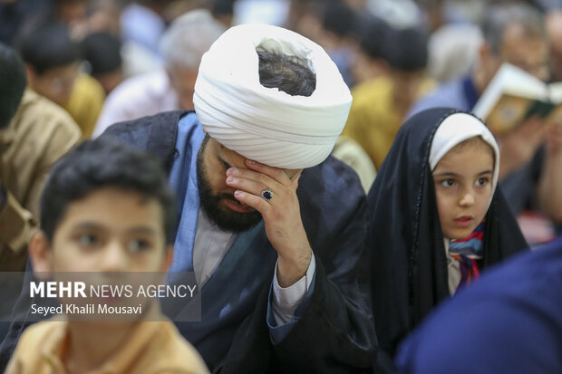 محفل معنوی دعای عرفه در اهواز