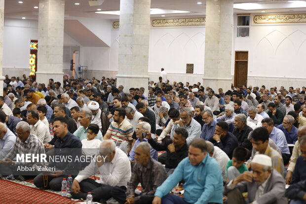 مراسم باشکوه دعای عرفه در بندرعباس برگزار شد