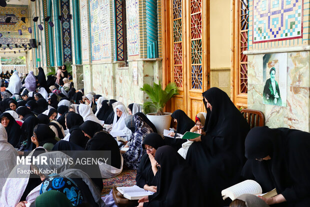 مراسم قرائت دعای عرفه در گرگان