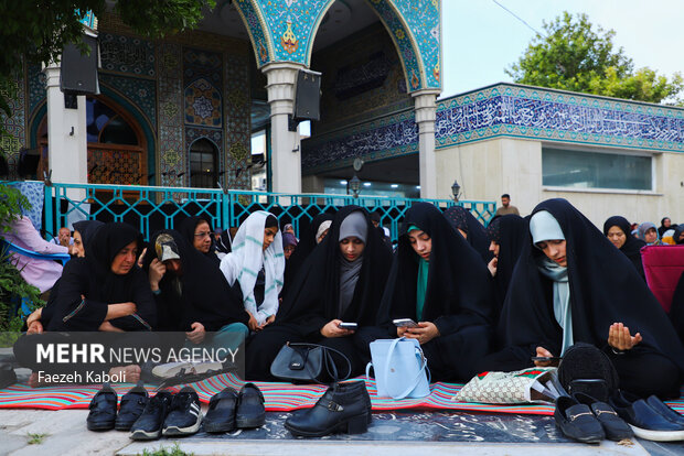 مراسم قرائت دعای عرفه در گرگان