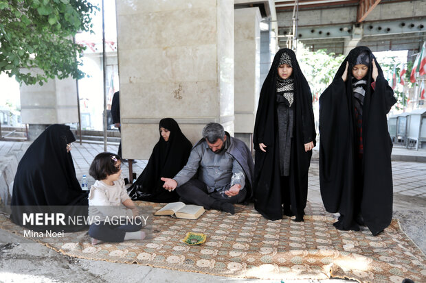مراسم پر فیض دعای عرفه در گلزار شهدای وادی رحمت تبریز