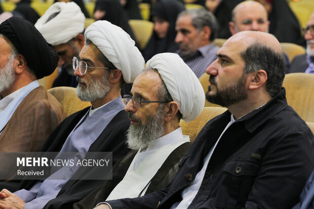 همایش «امتداد گفتمان امامین انقلاب» در قم