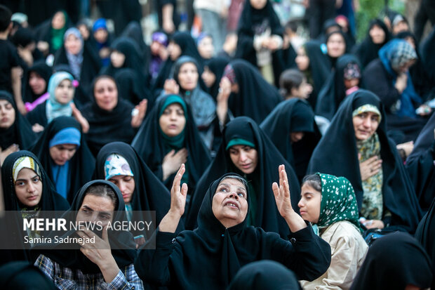 مراسم دعای عرفه در گلزارشهدای بهشت زهرا تهران