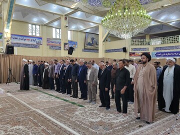 نماز عید سعید قربان در حسینیه سنندج اقامه شد