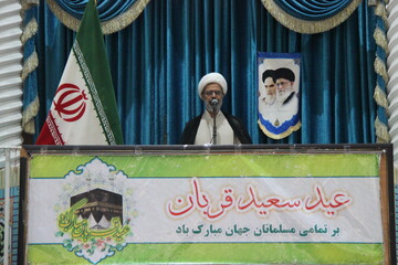 ملت و دولت در برابر زیاده‌خواهی هسته‌ای آمریکا بایستند