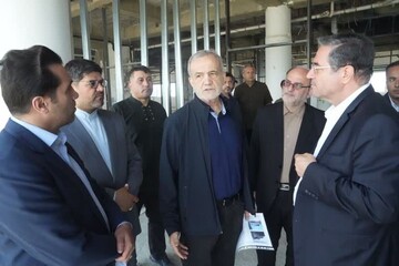 رئیس‌جمهور از احداث بیمارستان ۴۵۰ تخت‌خوابی ارومیه بازدید کرد