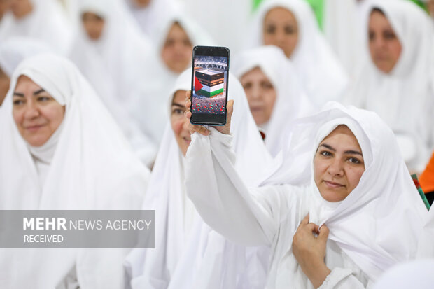 مراسم برائت از مشرکین در صحرای عرفات