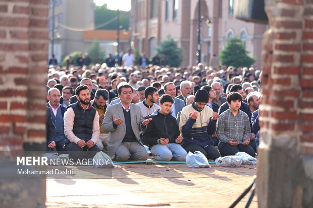 نماز عید قربان در اردبیل
