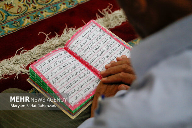اقامه نماز عید قربان در حرم شاهچراغ(ع)