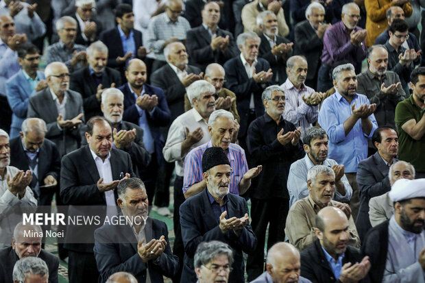 اقامه نماز عید قربان در در تبریز