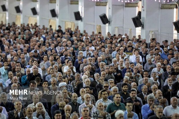 اقامه نماز عید قربان در در تبریز