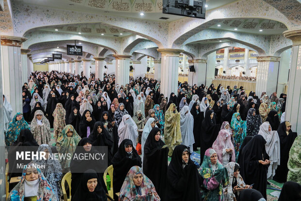 اقامه نماز عید قربان در در تبریز