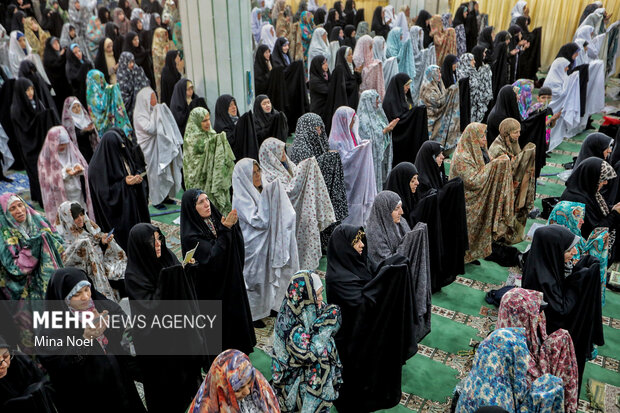اقامه نماز عید قربان در در تبریز