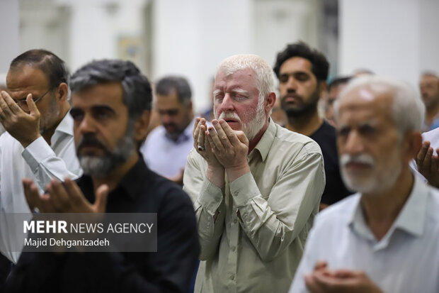 اقامه نماز عید قربان در یزد