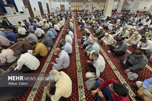اقامه نماز عید قربان در بندرعباس