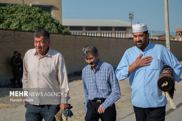 اقامه نماز عید قربان در بندرترکمن