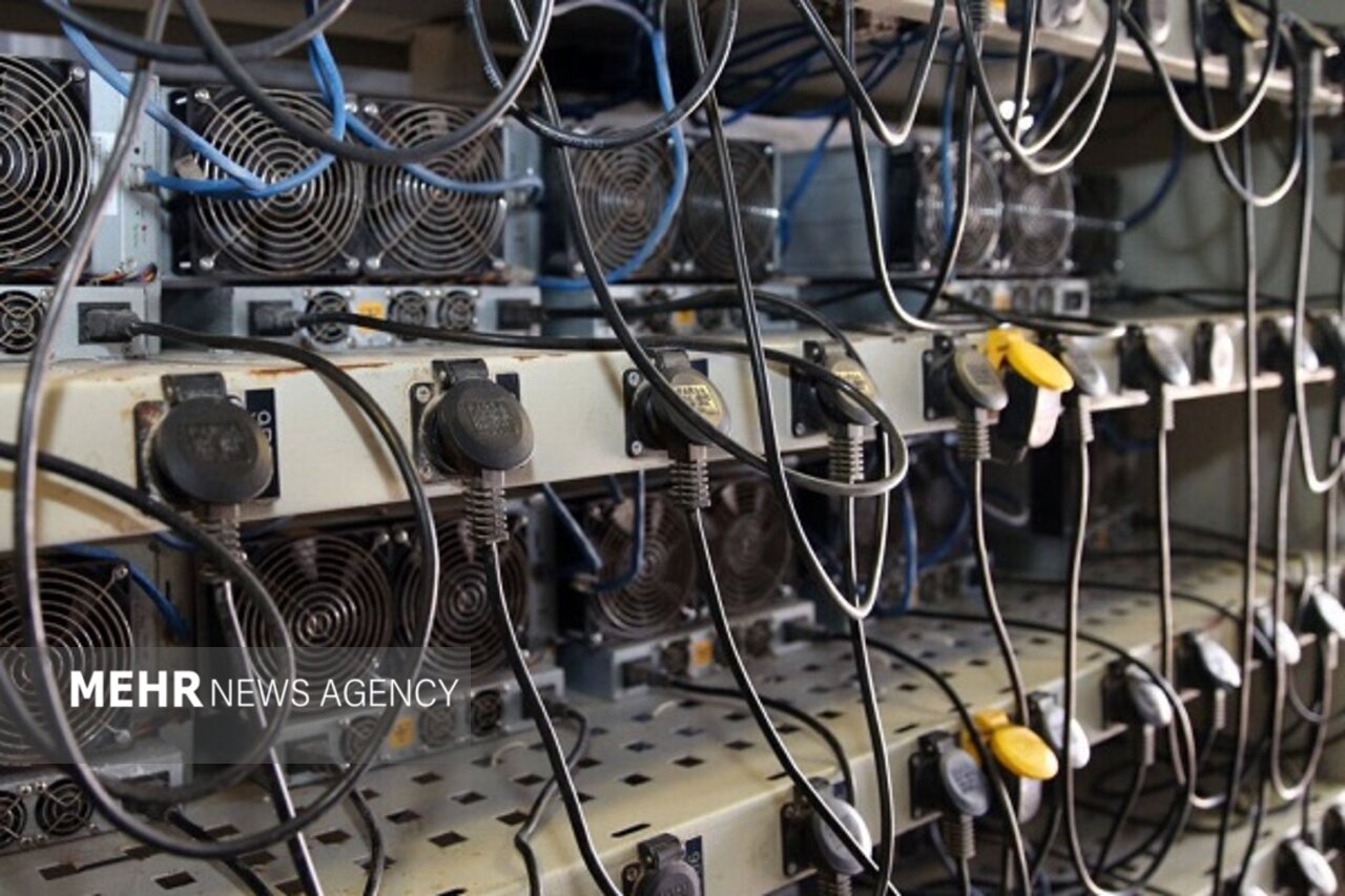 قاچاقچی ماینر در گیلان محکوم شد قاچاقچی ماینر در گیلان محکوم شد