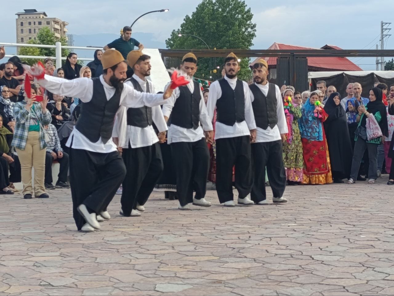 اقوام،جشنواره،حمايت،ايراني،اشاره،حضور،شوراي،تنكابن،لاريجاني، ...