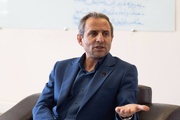 تقلیل هوش مصنوعی به ستاد اشتباه است؛ رئیس جمهور باید تصمیم بگیرد