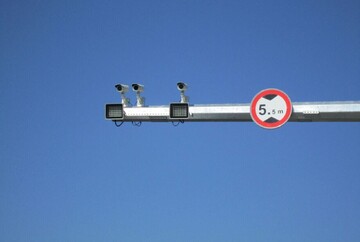 ثبت ۵۷ هزار مورد تخلف رانندگی در جاده‌های استان مرکزی در ماه گذشته