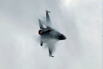 Ukraine claims it downed Russian Su-35 jet over Kursk region