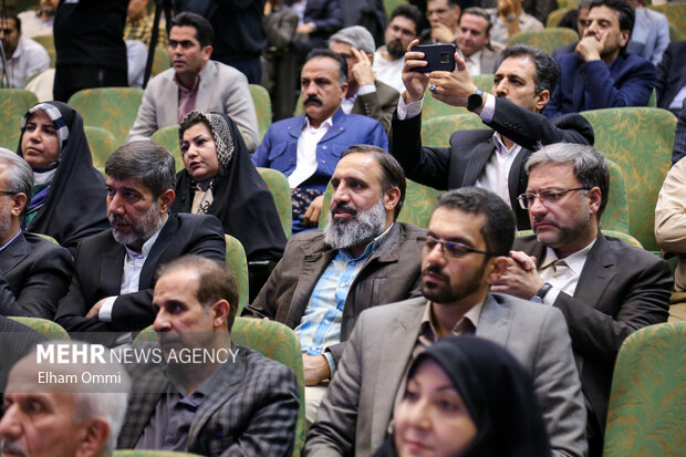 اجلاسیه مدیران کل مراکز استان‌های صدا و سیما در سنندج